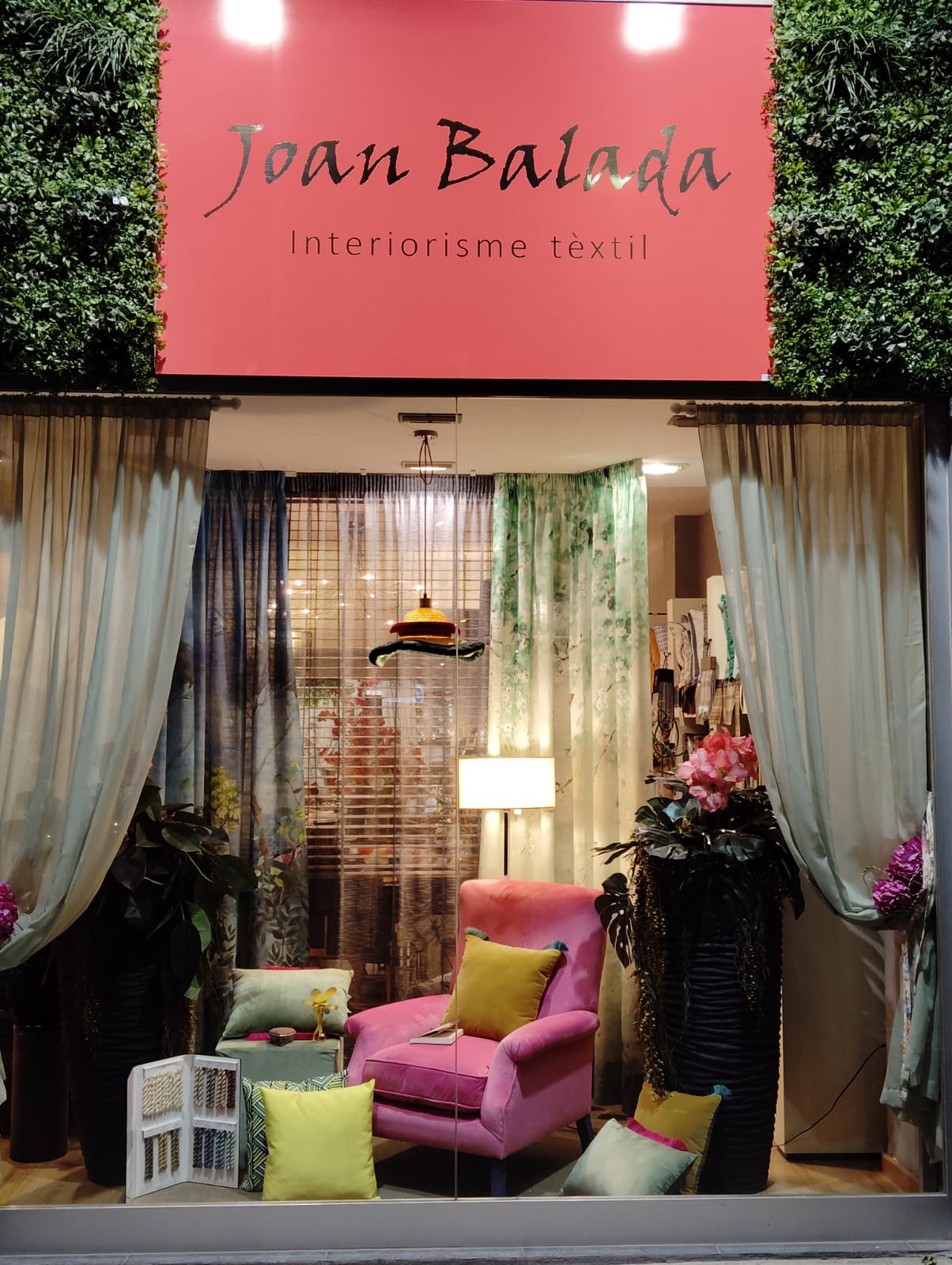Traspàs comerç d'interiorisme tèxtil 